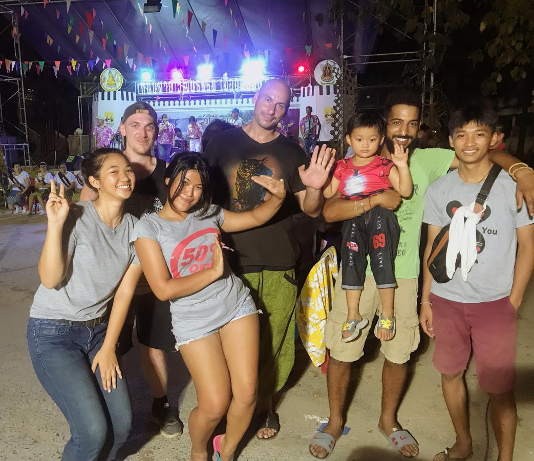 Hostelbed And Retreat Phitsanulok Luaran gambar